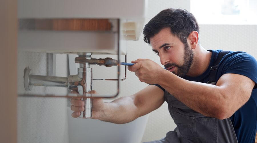Faucet repair for sink in Caraway, AR